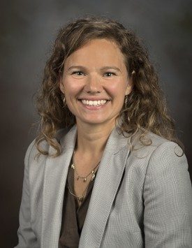 Dr. Julia Gohlke